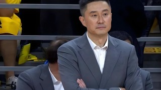 华体会体育-广东队输得冤？篮球专家：漏吹了2个违体犯规，1个技术犯规